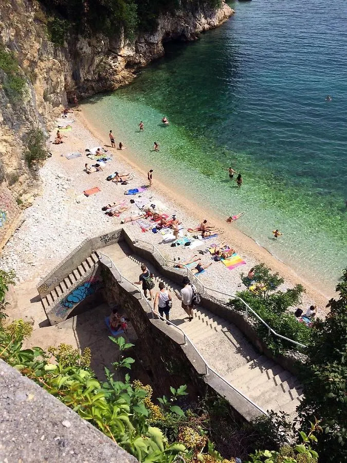 Apartments With A Parking Space Kostrena, Rijeka - 20958 Кострена